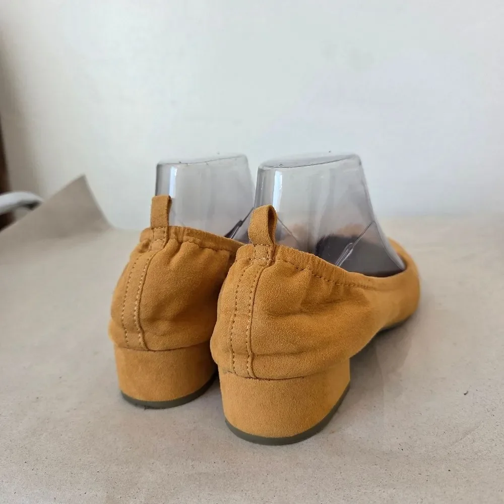 Brash Mustard Dandelion Yellow Faux Suede Shoes Low Block Heel Pull On 8 Boho